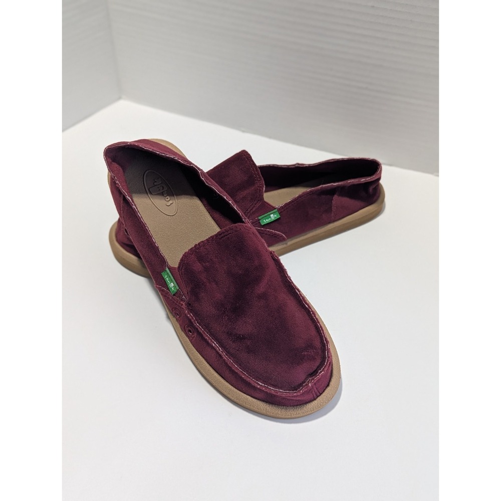 Sanuk Donna Velvet Rumba Shoes Women's Size 8 Red
